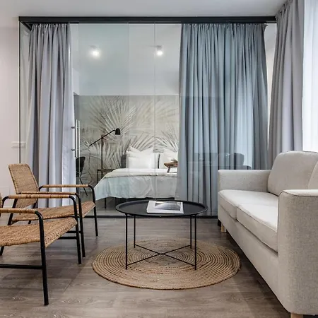 North By Citylife Cloud 9 B