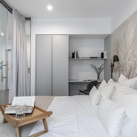 North By Citylife Cloud 9 B Bukarest