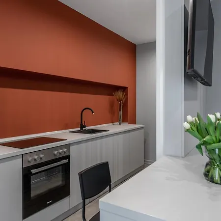 North By Citylife Cloud 9 B Bukarest